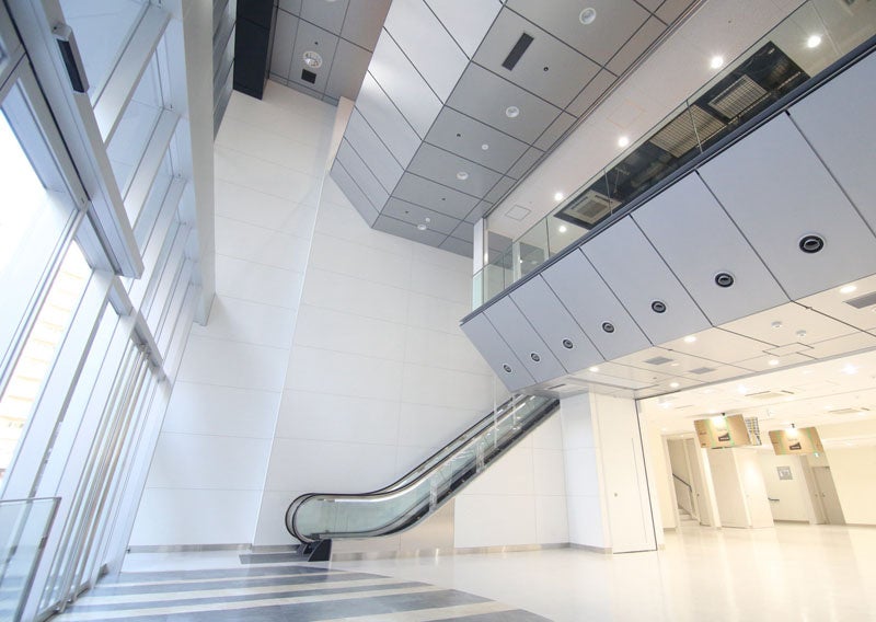 アニメイト池袋本店　1階