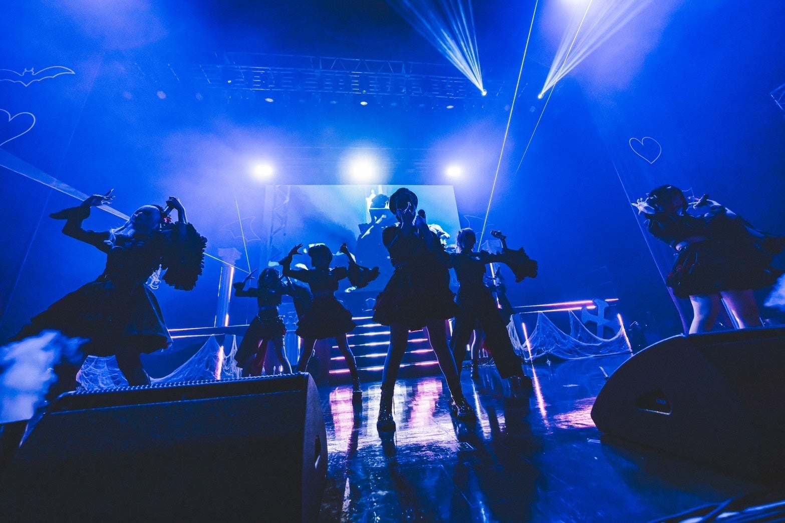 ミュージック AVAM 1thAnniversary ONEMANLIVE 7人組アイドルグループAVAMの1周年記念“AVAM 1st Anniversary