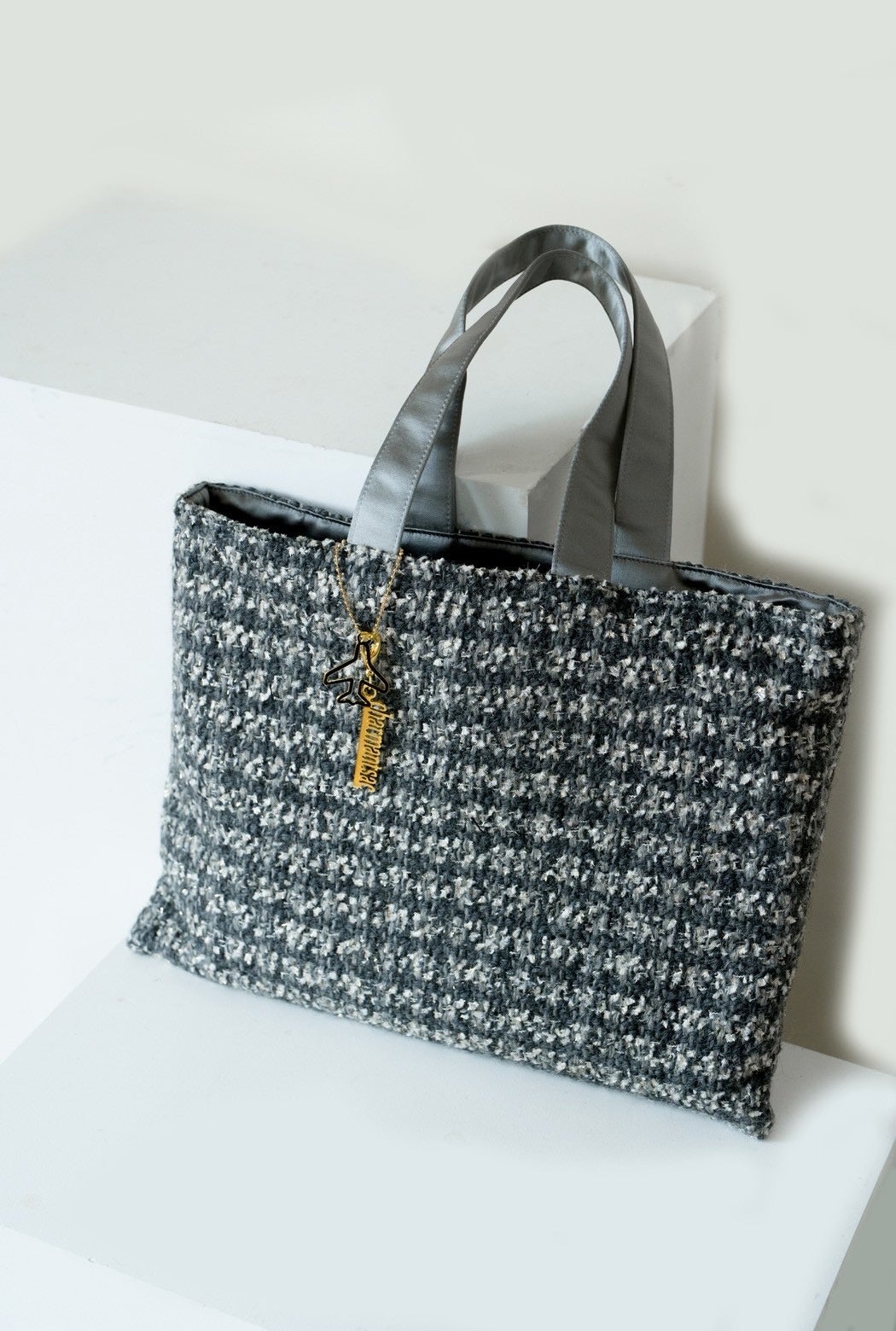 シャルマン　バック　新品 JAL SHOP限定＜シャルマントサック＞ツイードトートバッグが登場