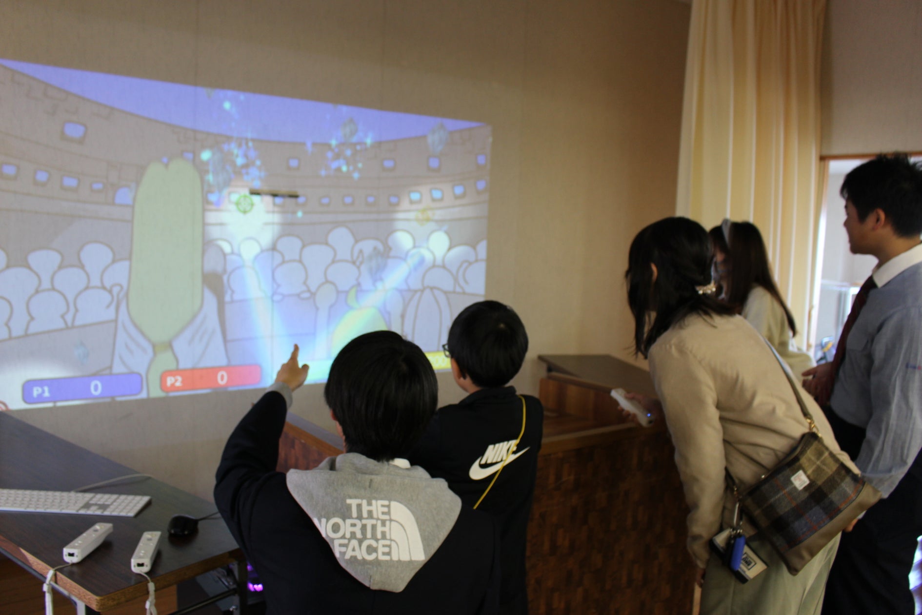 ガス展に中高生eスポーツ!多世代交流で地域活性 ガス展に中高生eスポーツ!多世代交流で地域活性