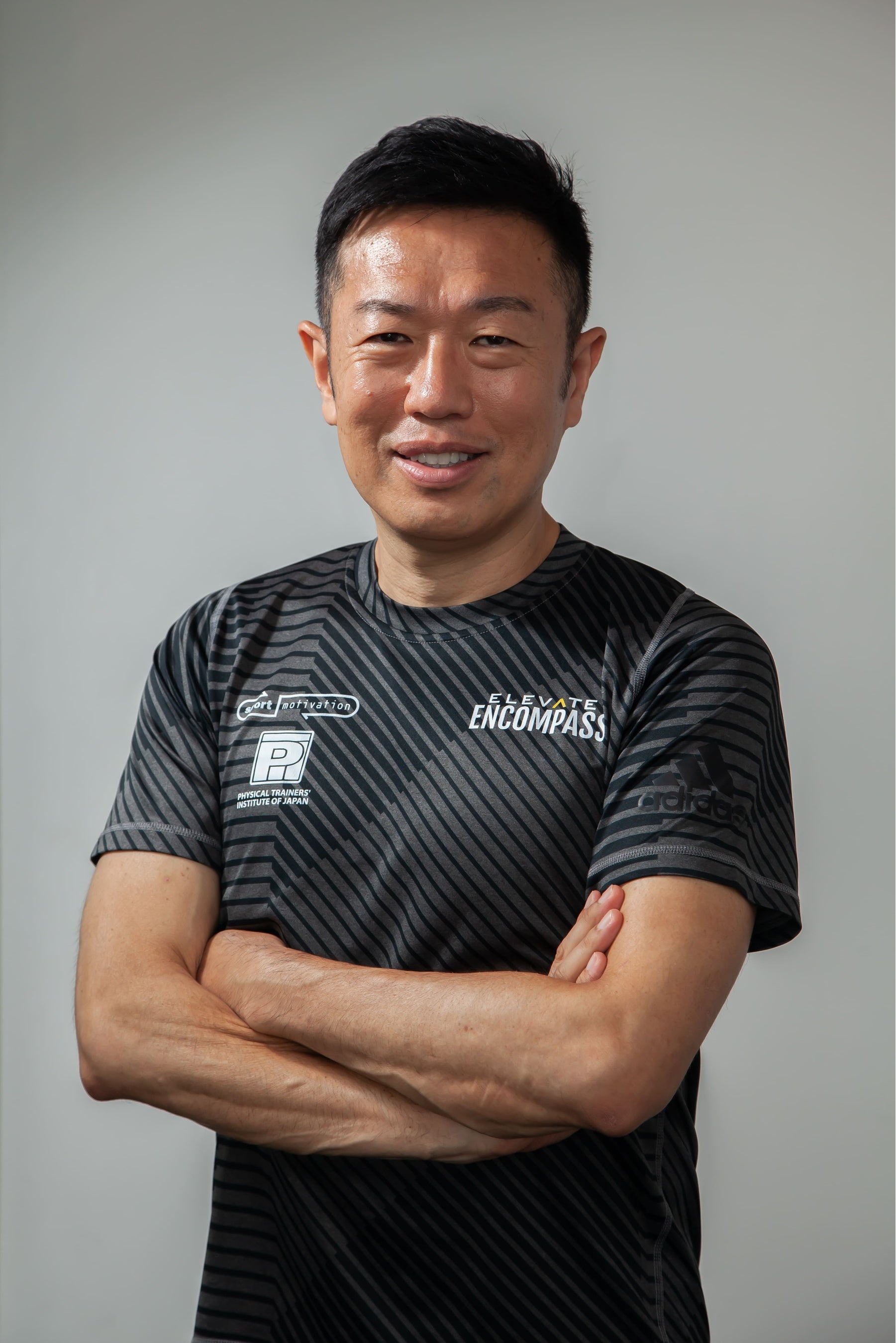 中野ジェームズ修一 氏