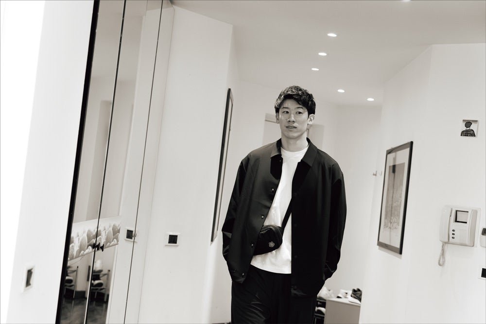 石川祐希「頂を目指して」巻頭カラーページカット②