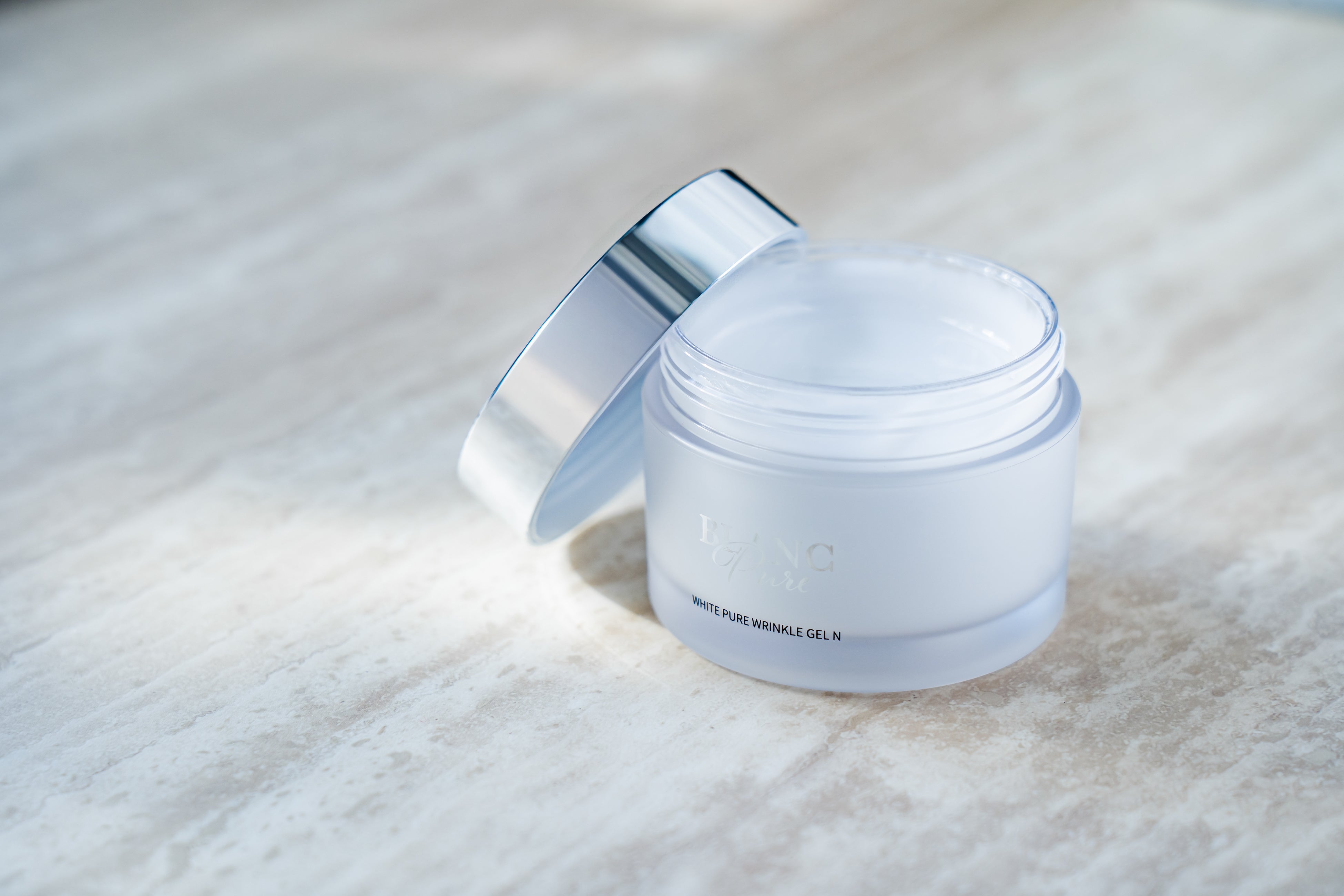 ブランピュア」のナイアシンアミド美容液が31％OFF！Amazonスマイル