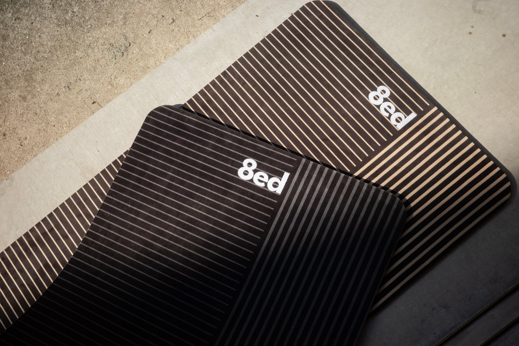 新柄】敷きっぱなしでも美しい。『8ed Studio』から、インテリアに