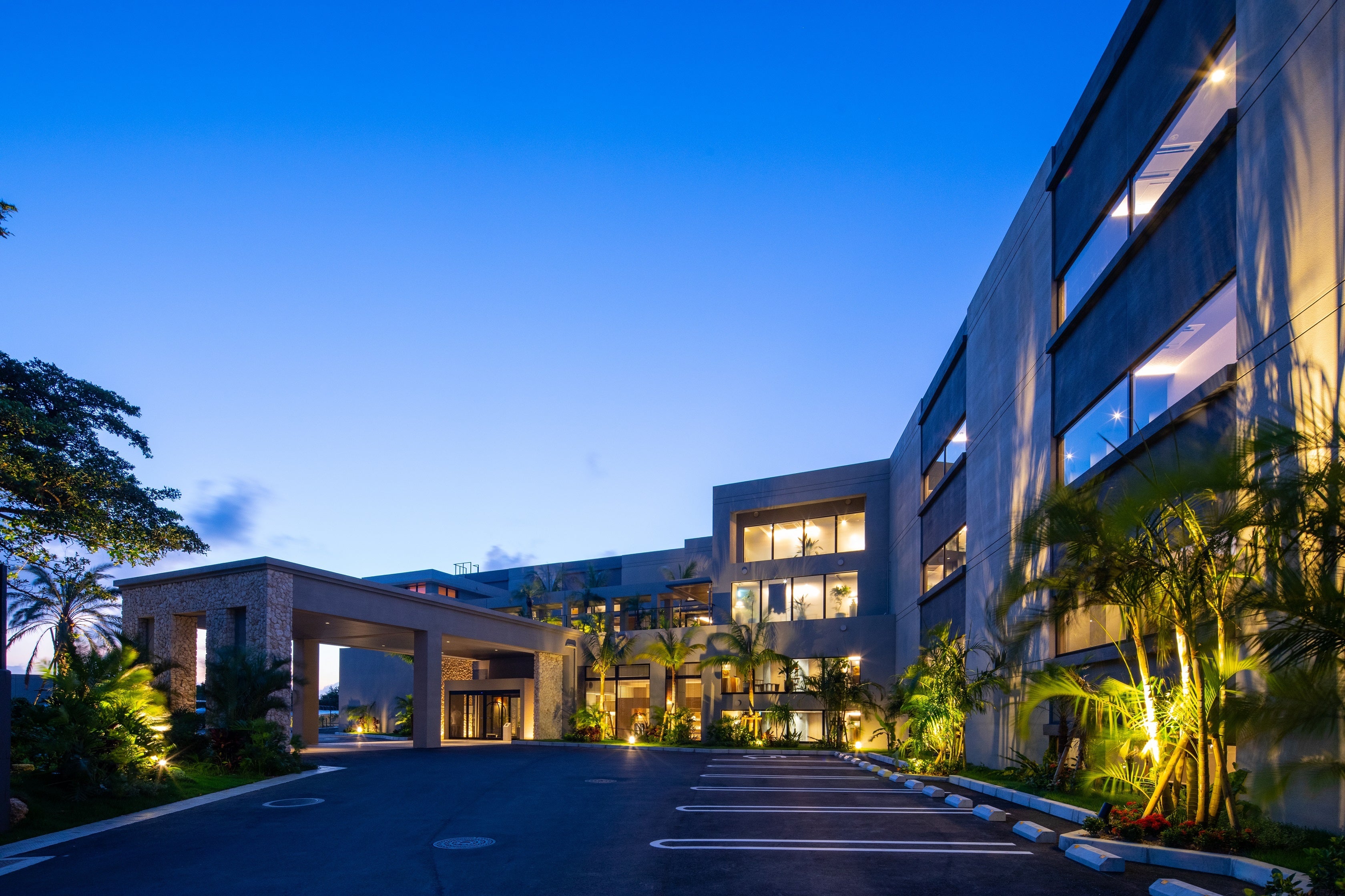 グランディスタイル 沖縄 読谷 ホテル＆リゾート　外観