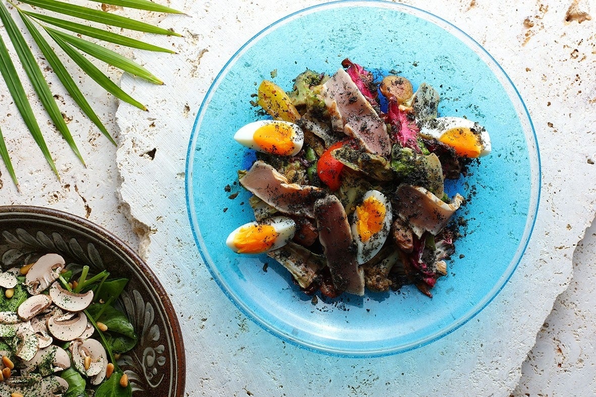 沖縄の食材、旅で食べたい一皿、心満たされるダイニング