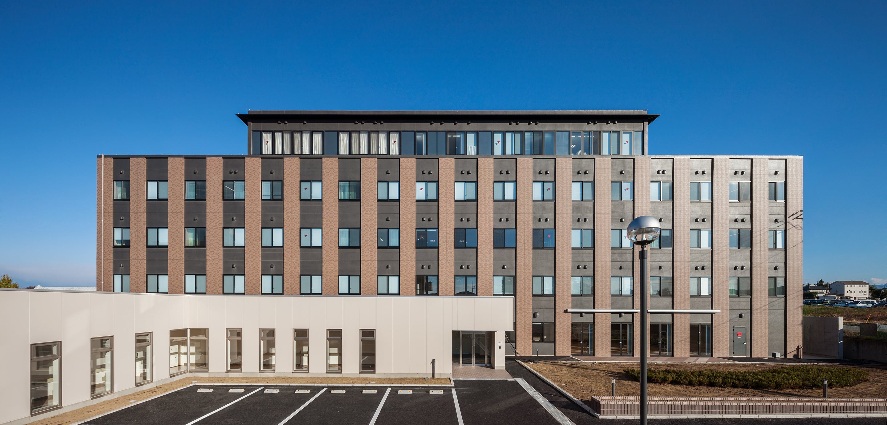 EV充電エネチェンジが設置された医療法人社団敬寿会前橋城南病院