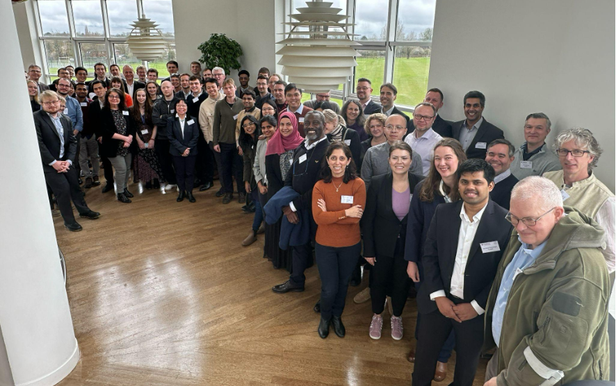 ENECHANGEのポール・モンロー取締役を含む、FIBE2の参加者