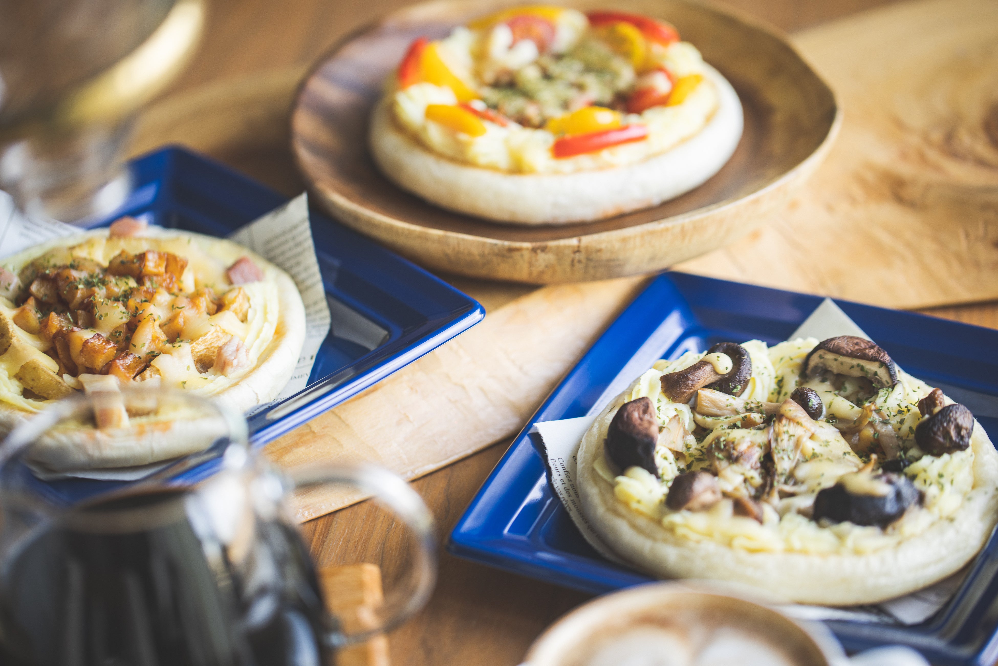 （左から時計回りで）「ボローネーズ」「プロヴァンス」「ブルギニヨン」