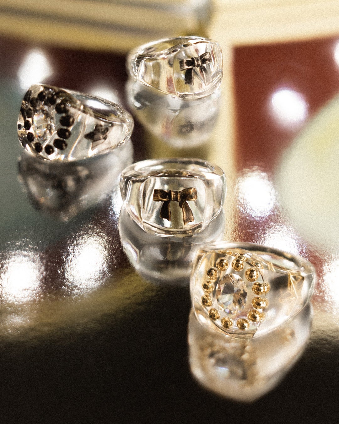 クリスマスギフトにも。e.m. group 3ブランドから「2025 HOLIDAY