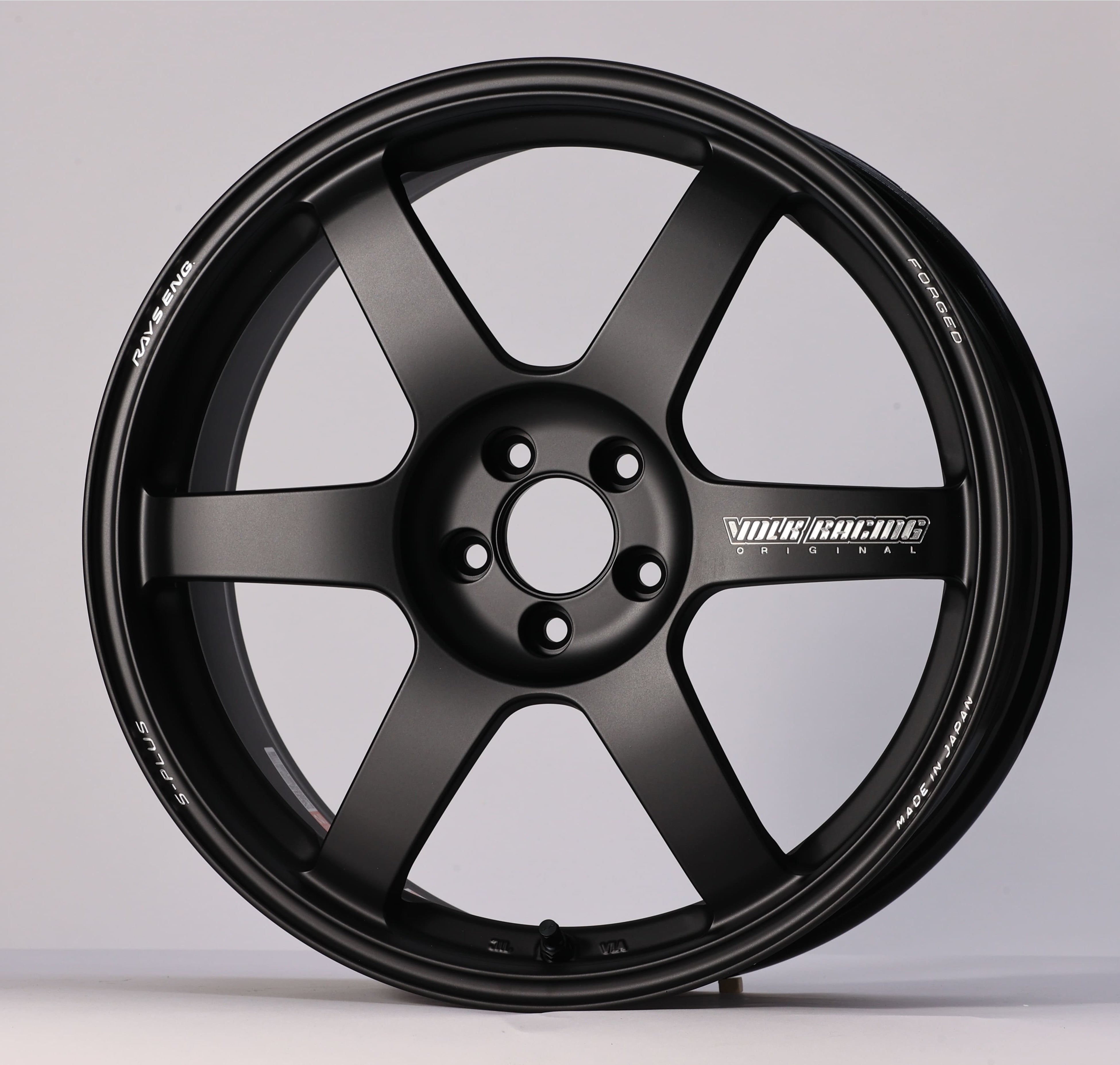  RAYS VOLK RACING TE37 SAGA S-plus