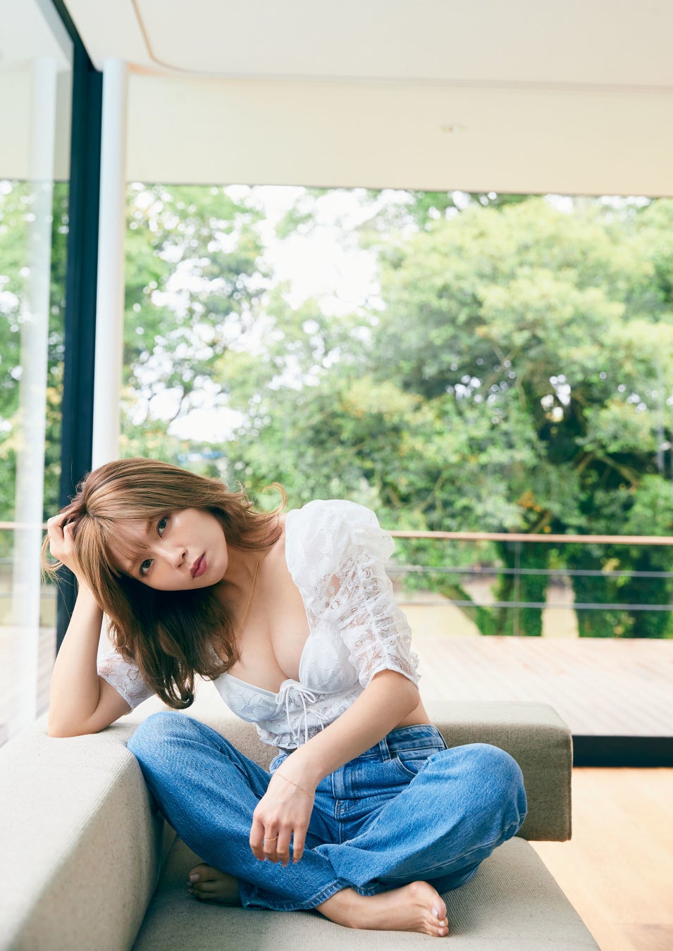 宇野実彩子(AAA)が魅せた!4年ぶりの写真集「All AppreciAte」が7月16日に発売決定