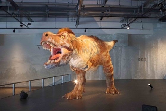 長崎市恐竜博物館の復元ロボット