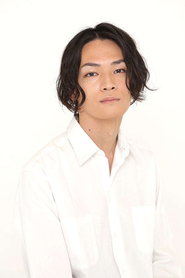  久遠 渉：佐織 迅