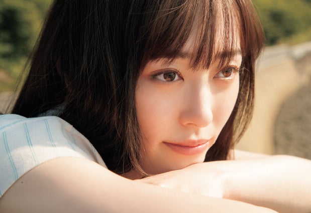 福原遥フォトブック「gift」表紙&特典ポストカード公開! 本人の喜び 福原遥フォトブック「gift」表紙&特典ポストカード公開! 本人の喜び
