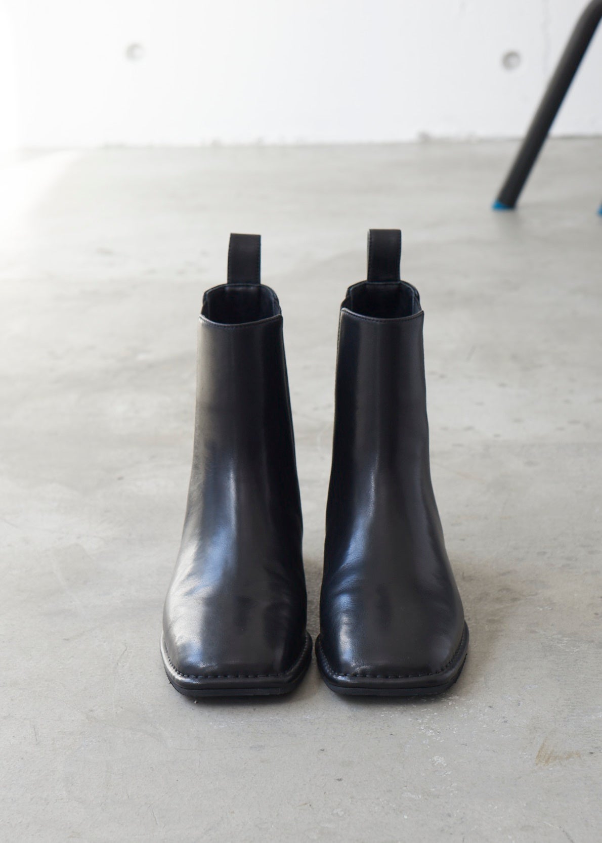 すっきりとした端正なルックスが大人にフィット！「SHISEI」の