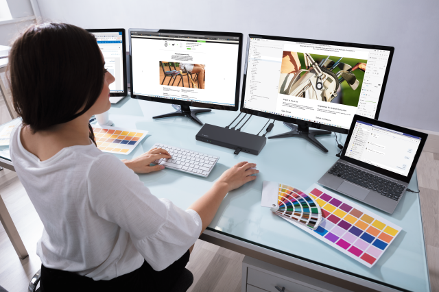 Belkin】M2/M1チップ搭載MacBookで最大3台のモニターに4Kの映像を表示