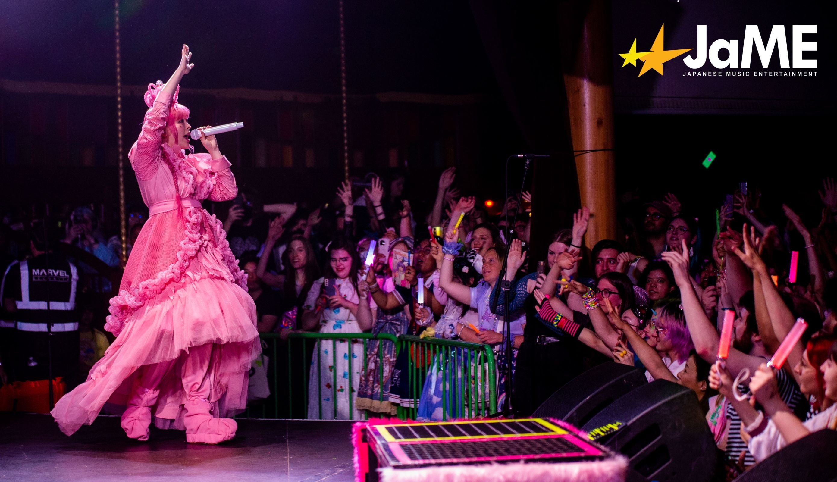 パリ公演（写真提供：JAME WORLD - VANESSA LE PENNEC）