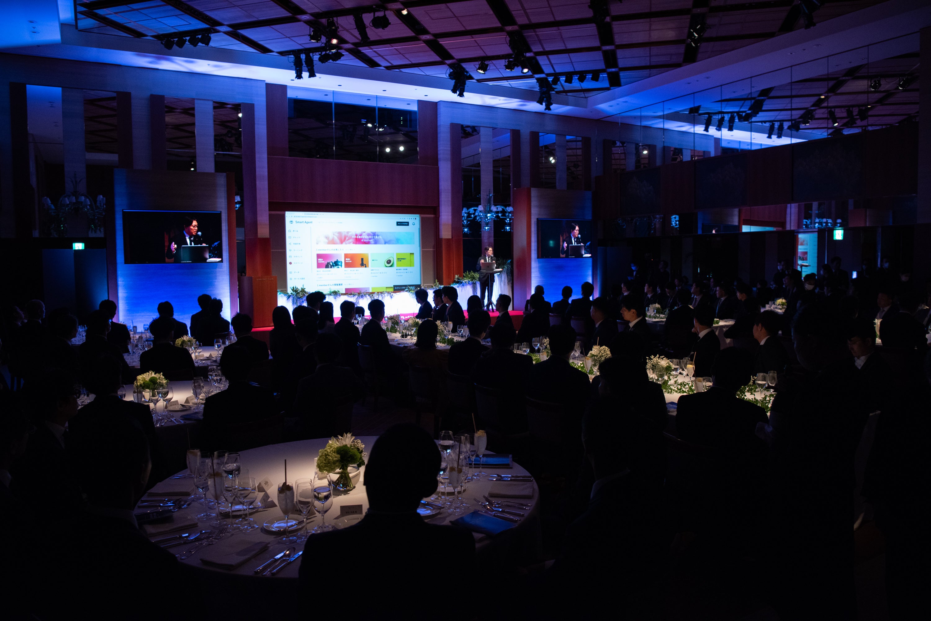 麻野氏によるプレゼンテーション