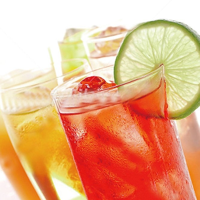 カクテル（カシスソーダ／カシスオレンジ／カシスウーロン／ファジーネーブル／ピーチウーロン／サングリア（赤））