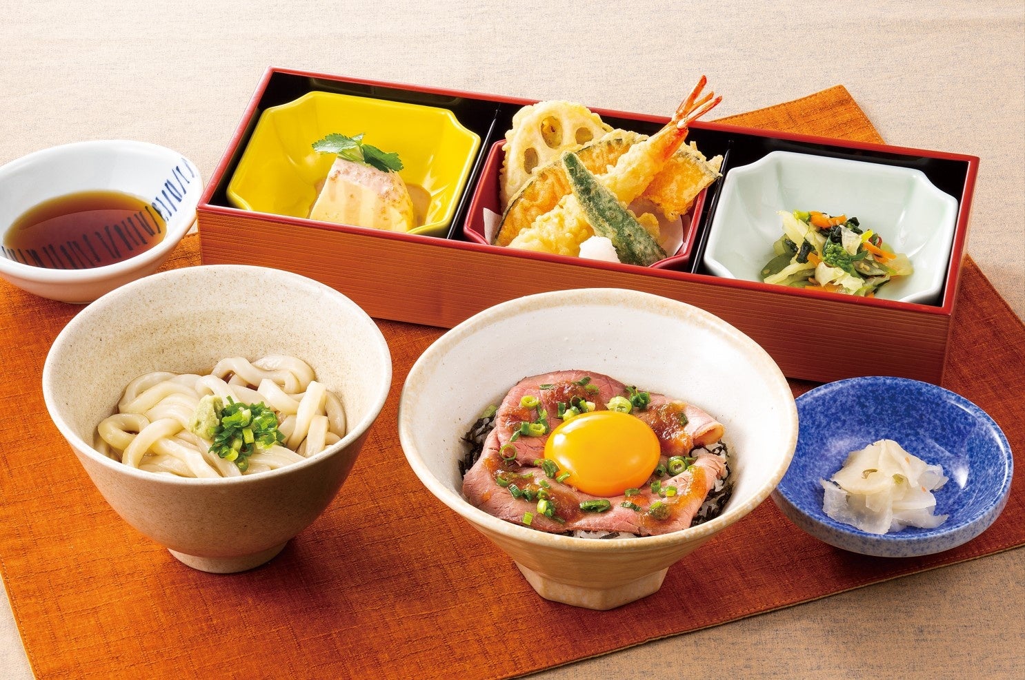 小ローストビーフ丼