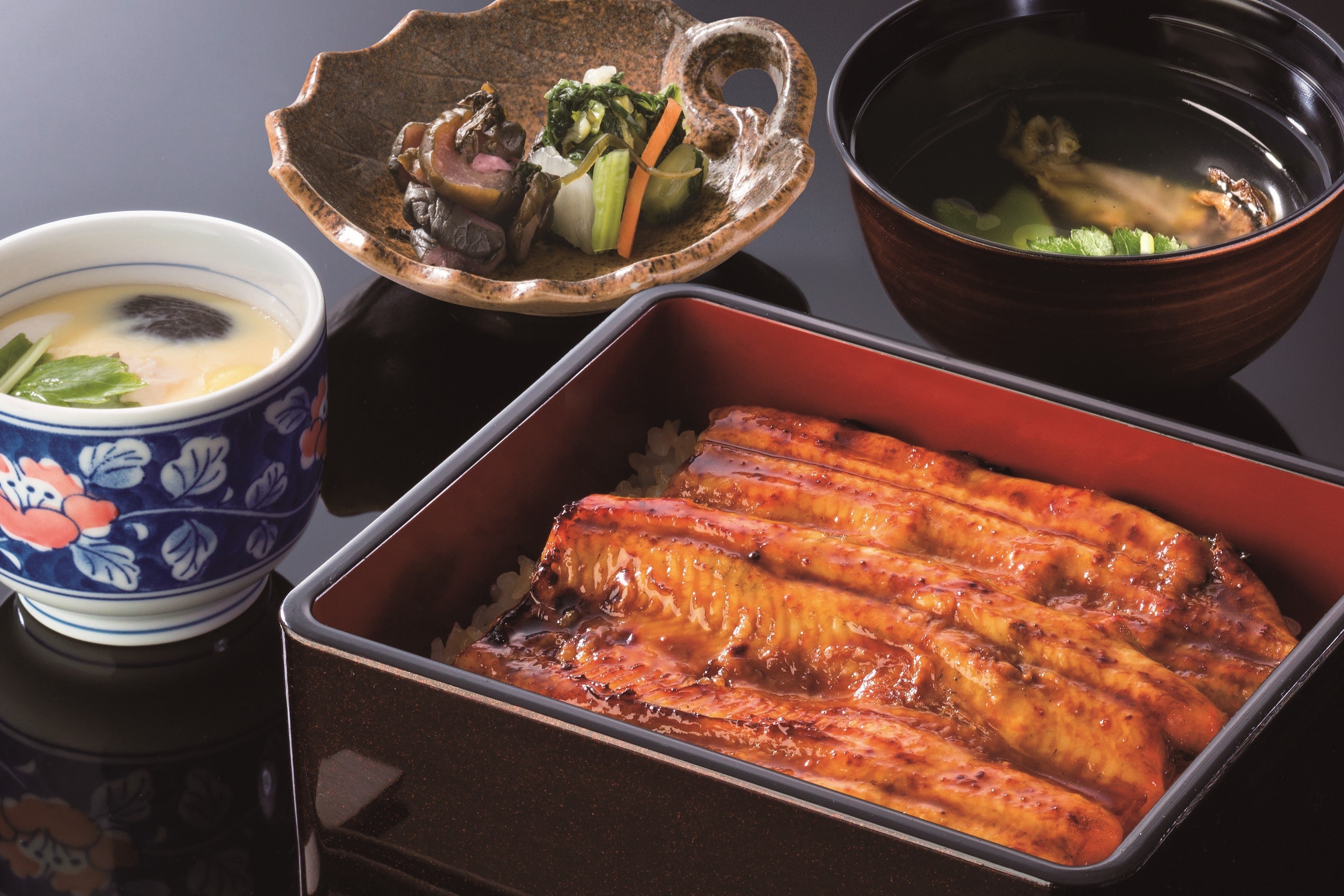 ※画像は「浜名湖産 特上うな重膳 松（1尾）」