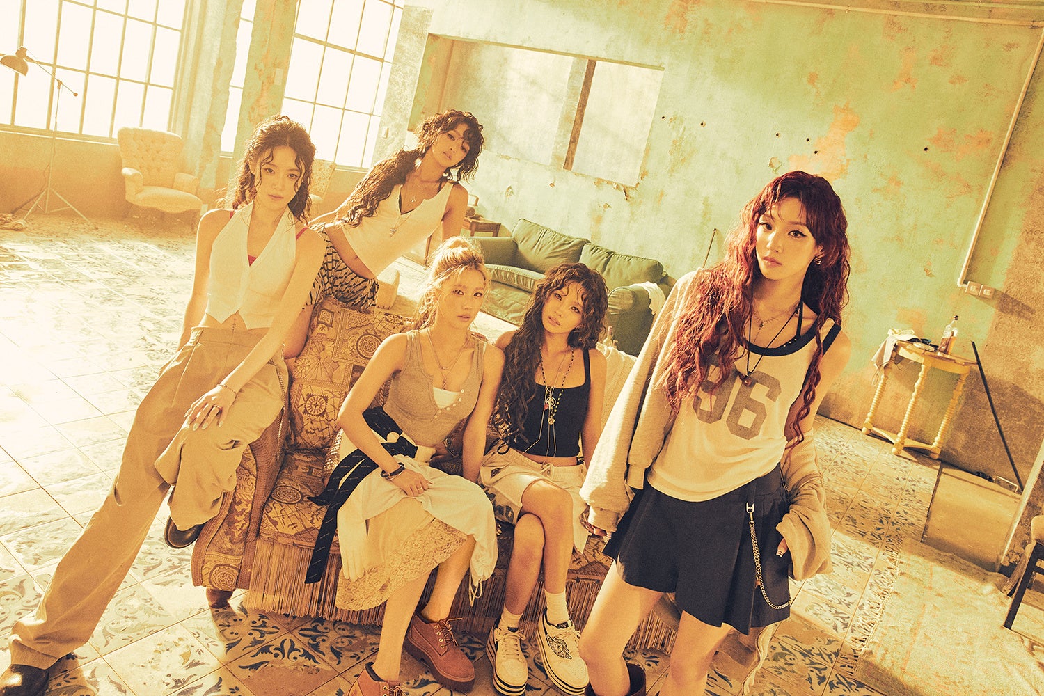 i-dle、熱い夏の夜の熱気をまとった大胆で官能的な「Gimme Dat Love」でカムバック