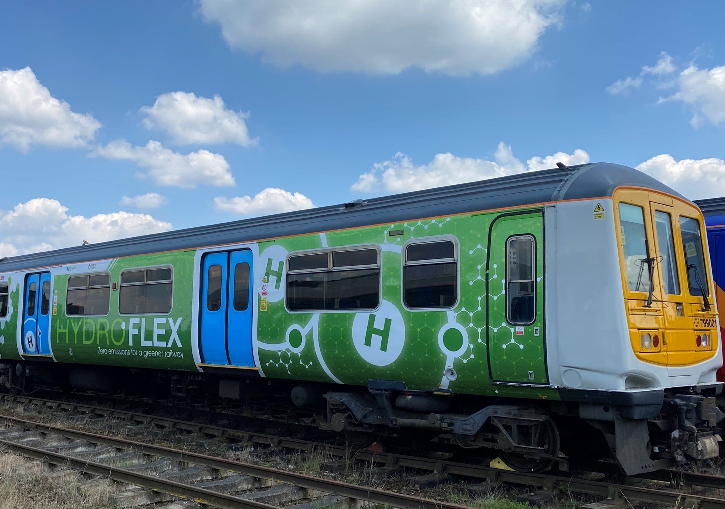 研究分野例：脱炭素に向けた水素車両の開発