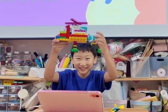 子どもの思考力と表現力が光る!府中発STEAM教室で小学生のオリジナルロボット作品発表会を開催! 子どもの思考力と表現力が光る!府中発STEAM教室で小学生のオリジナルロボット作品発表会を開催!