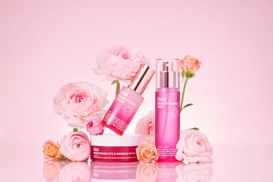 【韓国ナチュラルスキンケアブランドISOI】“液体のダイヤモンド”ブルガリアンローズオイルを贅沢に。大人気ブライトニングラインから3製品をオフラインで発売! 【韓国ナチュラルスキンケアブランドISOI】“液体のダイヤモンド”ブルガリアンローズオイルを贅沢に。大人気ブライトニングラインから3製品をオフラインで発売!