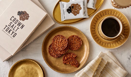 【東京駅発 新ブランド】”塩が甘さを完成させる”3層の塩キャラメルクッキー『CROWN SALT TOKYO(クラウンソルトトーキョー)』誕生 【東京駅発 新ブランド】”塩が甘さを完成させる”3層の塩キャラメルクッキー『CROWN SALT TOKYO(クラウンソルトトーキョー)』誕生