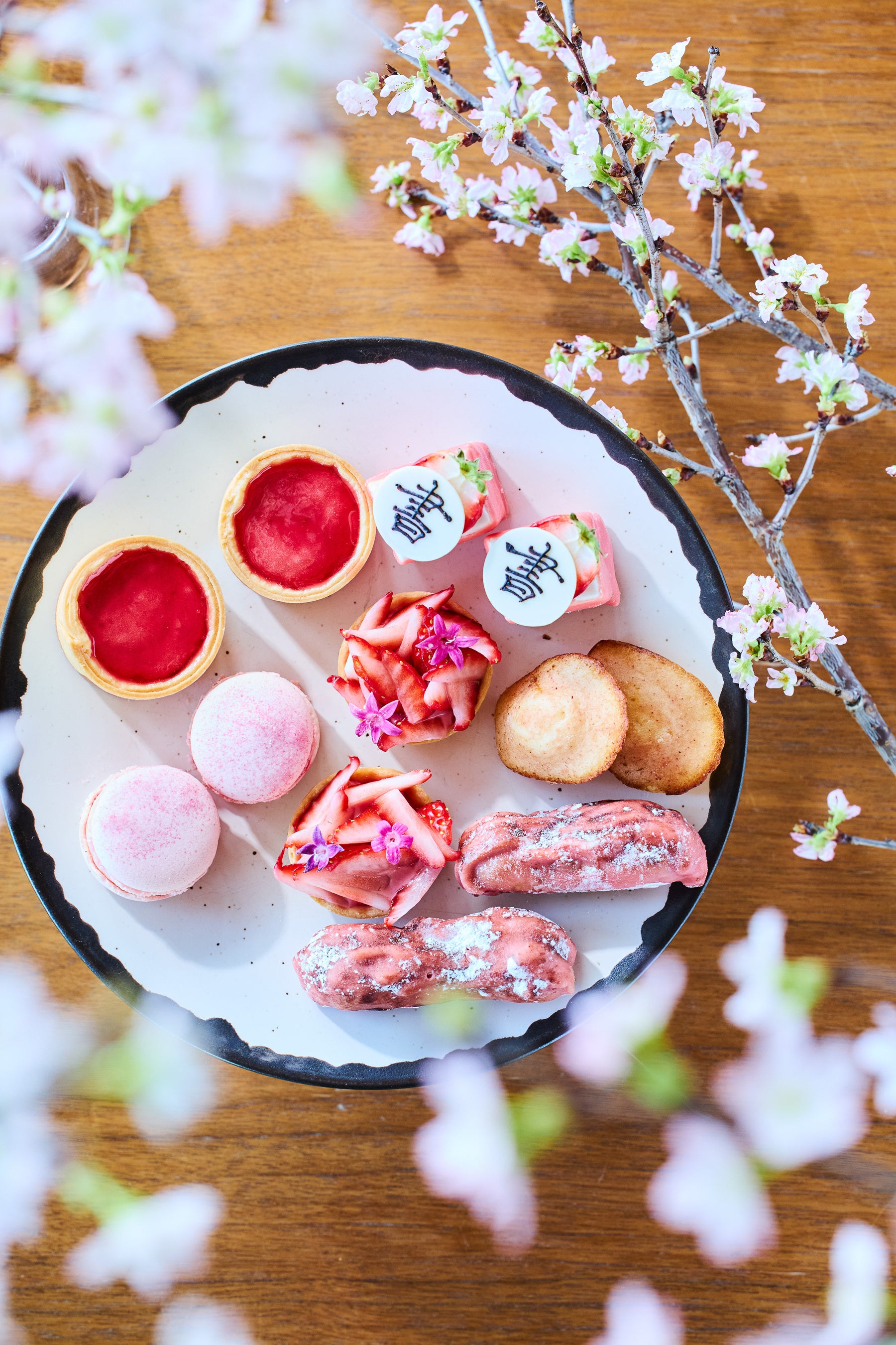 アートフルSakuraアフタヌーンティー_スイーツ02