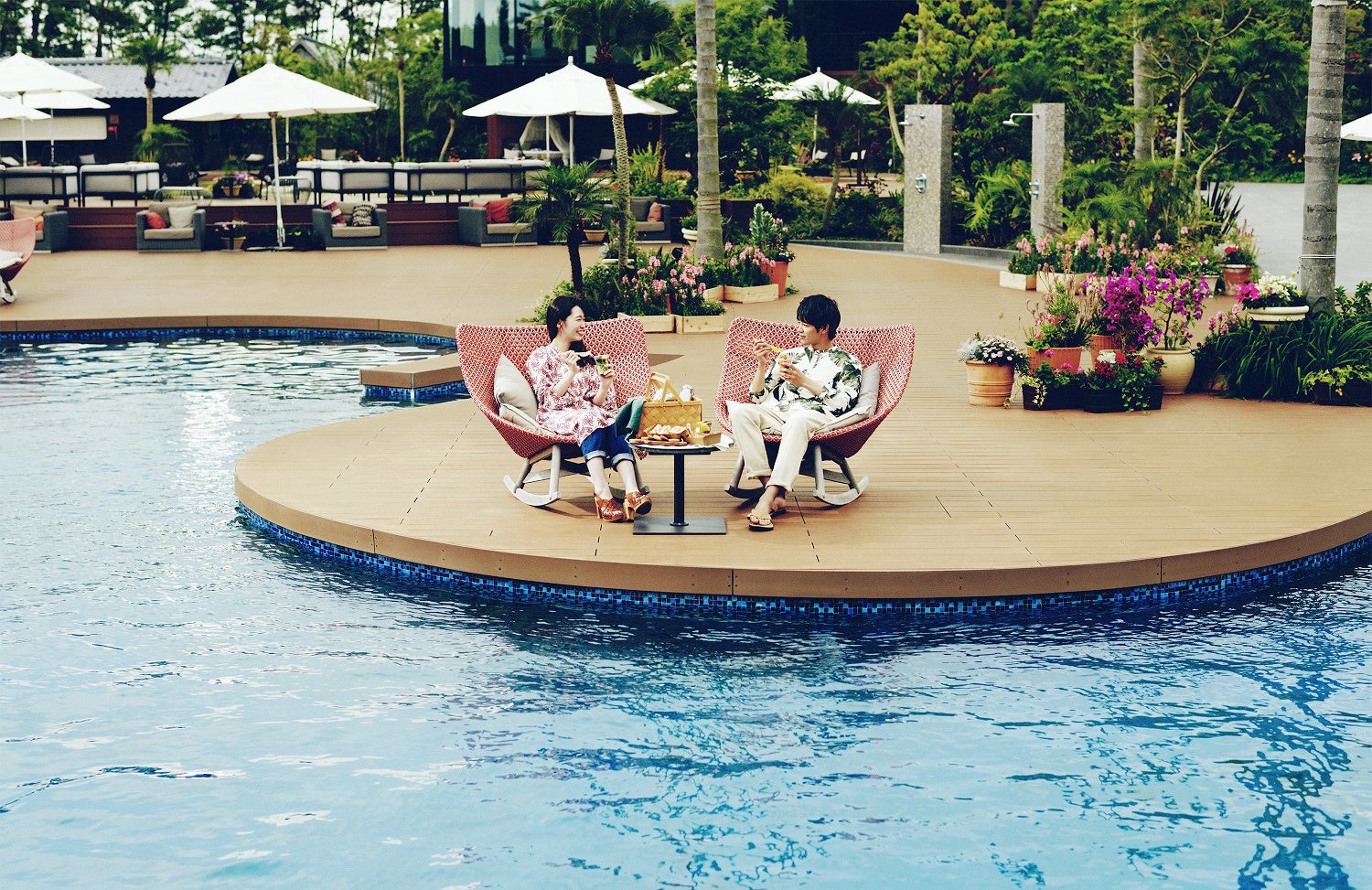 朝陽を浴びながらピクニック気分♪