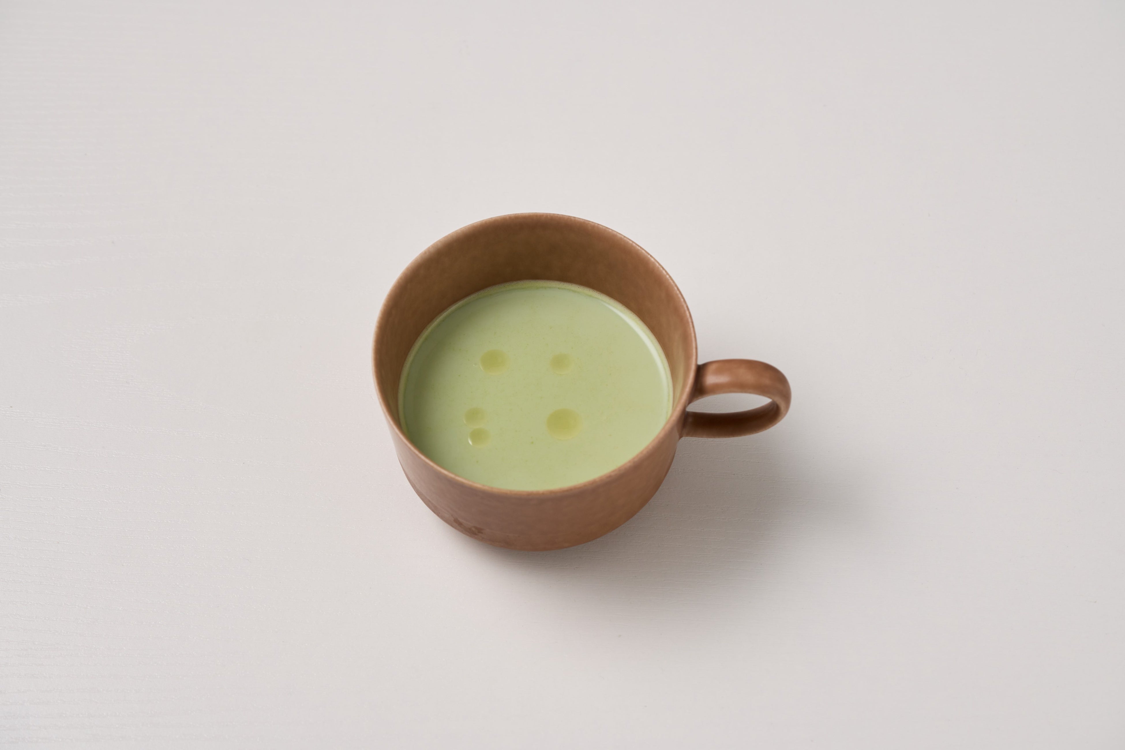 ケールとプレミルの冷製スープ