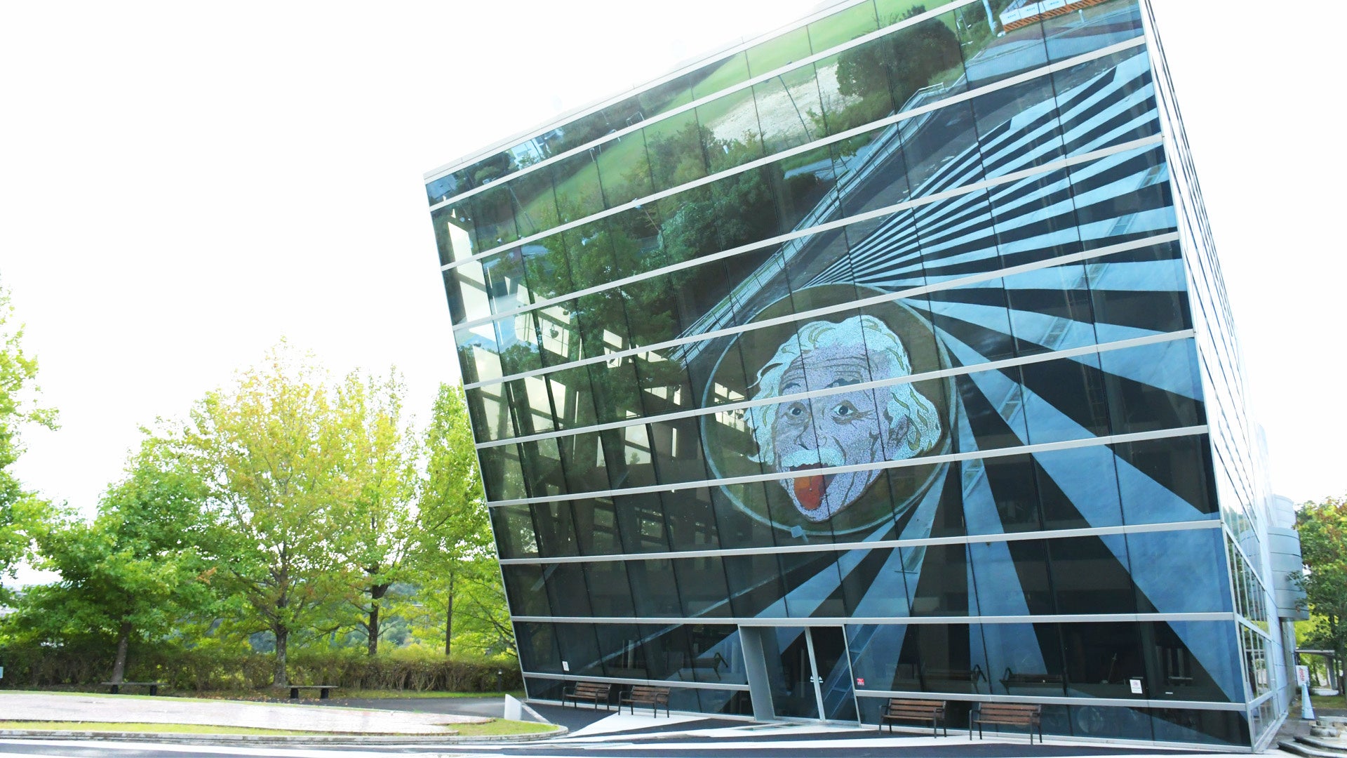 ＜高山サイエンスプラザ外観＞