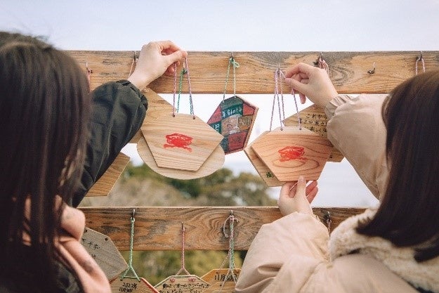 竹崎城址幸せ伝言板「絵ガニ」(イメージ)