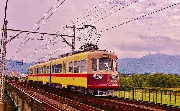 貴重な資料　古い鉄道写真と資料　木造都電②　4009　4100形など　昌平橋　勝鬨橋　昭和初期 Yahoo!オークション - 昔の鉄道写真鉄道趣味社 昭和22年 都電&frasl;木造