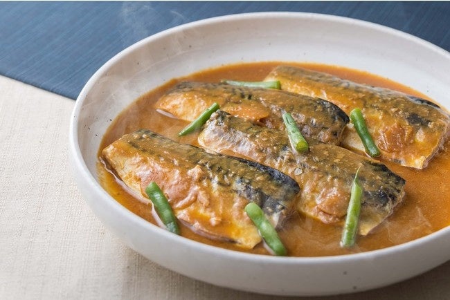 鯖の味噌煮(半身1枚 税込450円)