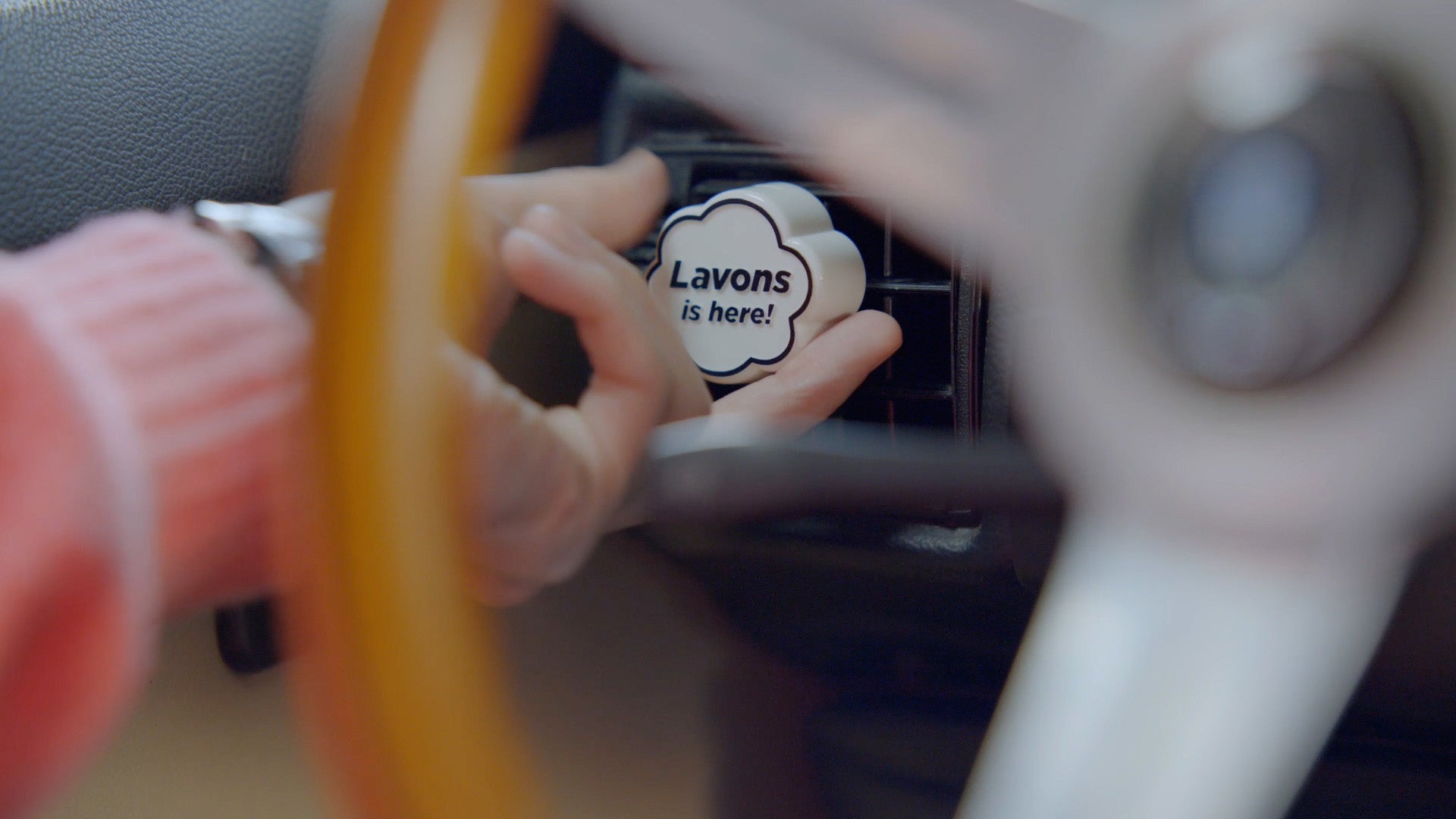 得意げにマジックを披露する姿に ほれた ラスト一秒の 照れ顔 は必見 カレとのドライブデートの様子を描く 玉森裕太 さん出演のラボン新cmが公開 株式会社ネイチャーラボのプレスリリース 得意げにマジックを披露する姿に ほれた ラスト一秒の 照れ顔 は必見 カレとのドライブデートの様子を描く 玉森裕太 さん出演のラボン新cmが公開 株式会社ネイチャーラボのプレスリリース