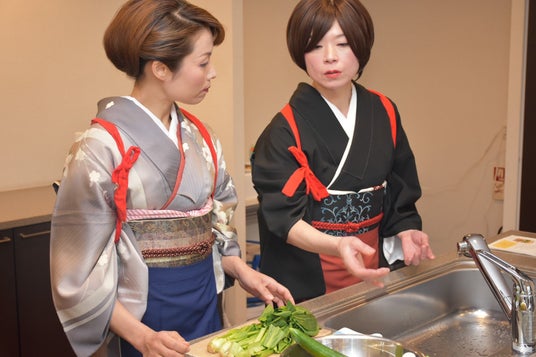 《開催レポート》侍 Super Food で脱・肥満!日本古来の食べ合わせ健康法「じゃんけんの法則」で、体を内側から整えるダイエットをオンラインで伝授!! 《開催レポート》侍 Super Food で脱・肥満!日本古来の食べ合わせ健康法「じゃんけんの法則」で、体を内側から整えるダイエットをオンラインで伝授!!