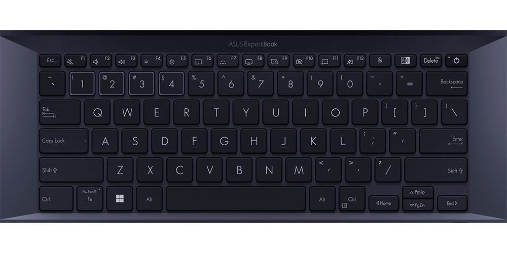 約880グラムの超軽量モデルを含め、長時間駆動可能の14型ビジネス