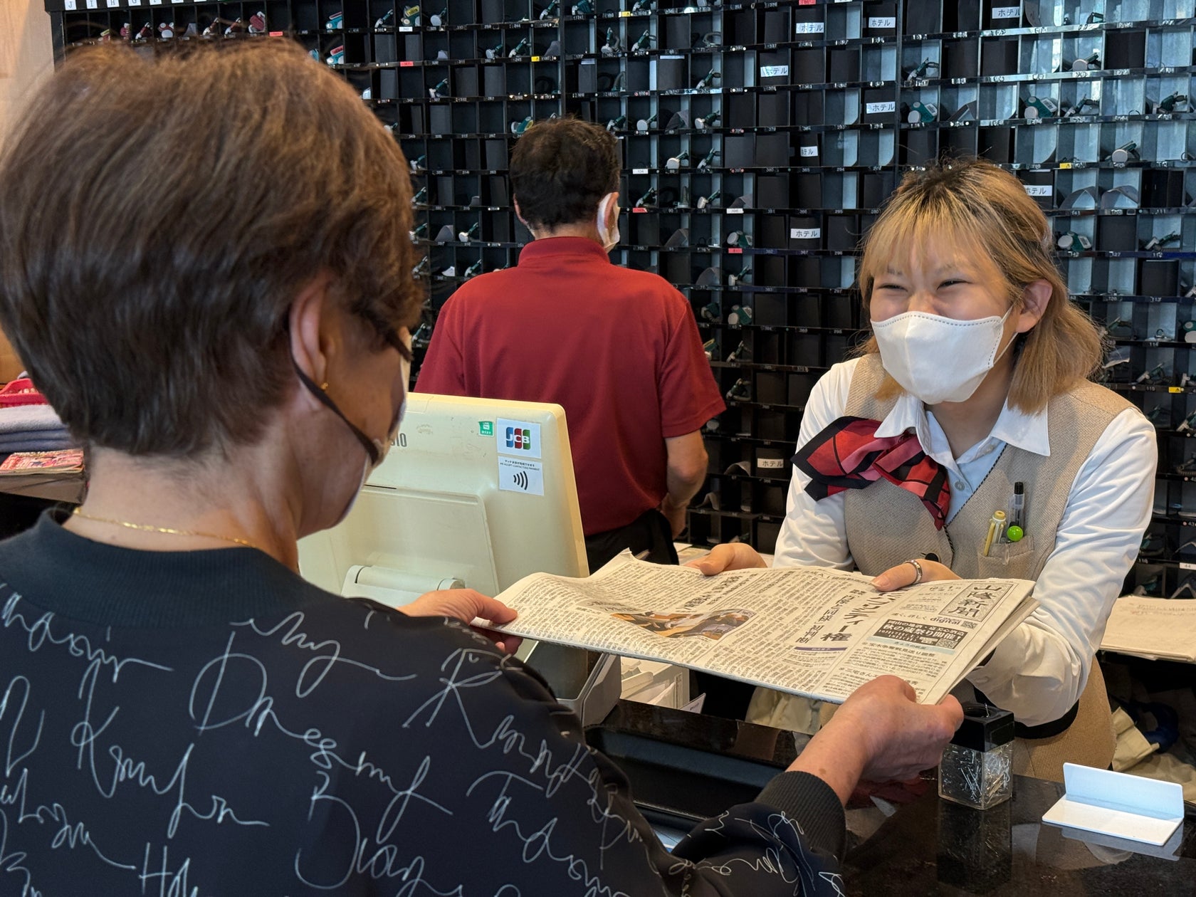 【秋田温泉さとみ】老舗旅館の「特選三段重おせち」予約開始!厳選食材と職人の技で仕上げた全38品・限定90セット(12/13まで)