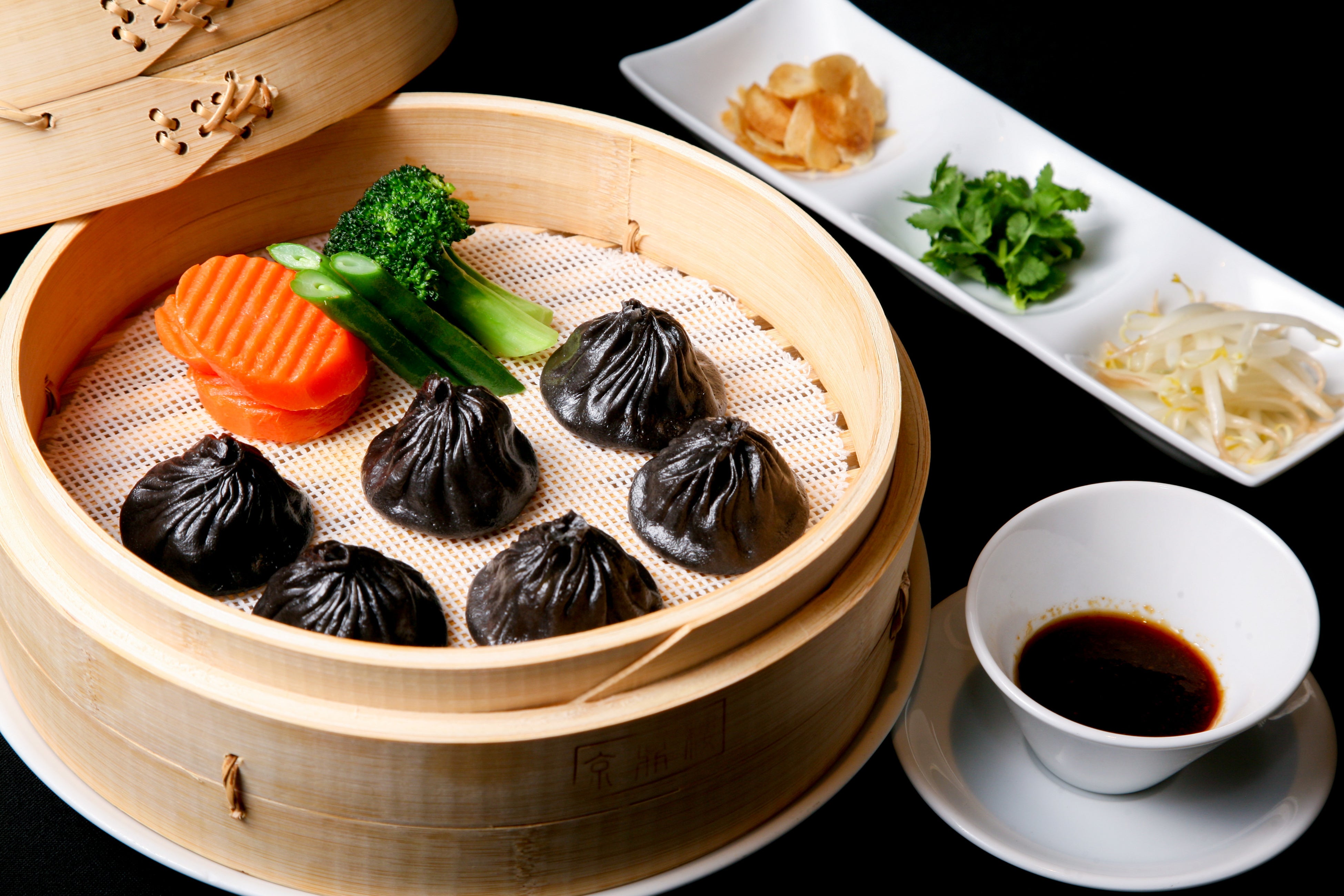 黒毛和牛小籠包 2,500円（税込）