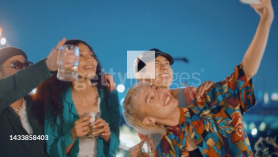 1433858403,staticnak1983,iStock