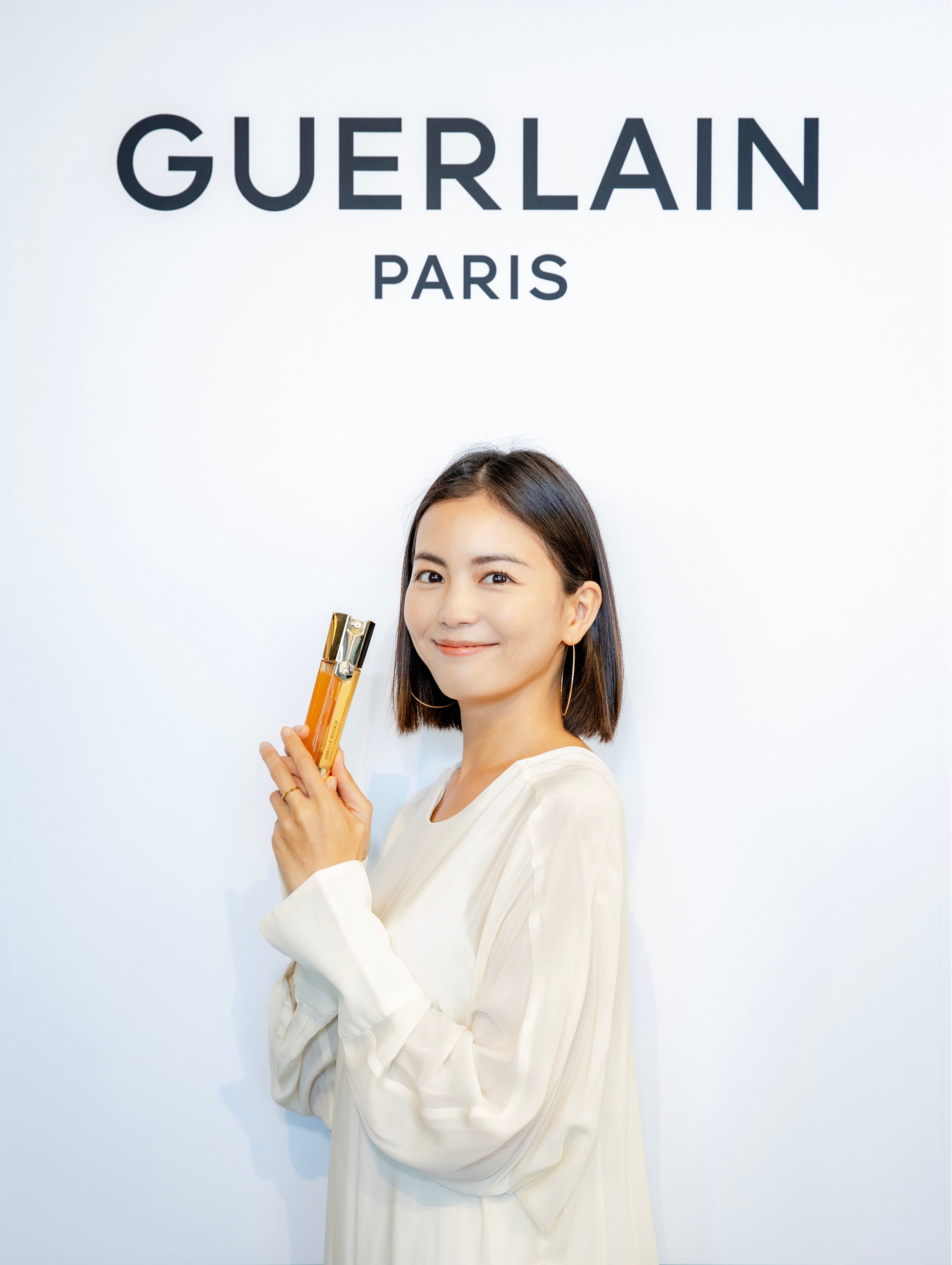 ゲラン♡アベイユロイヤル・アドバイスト ダブルRセロム♡ ゲラン アベイユ ロイヤル アドバンスト ダブルR セロム 50ml