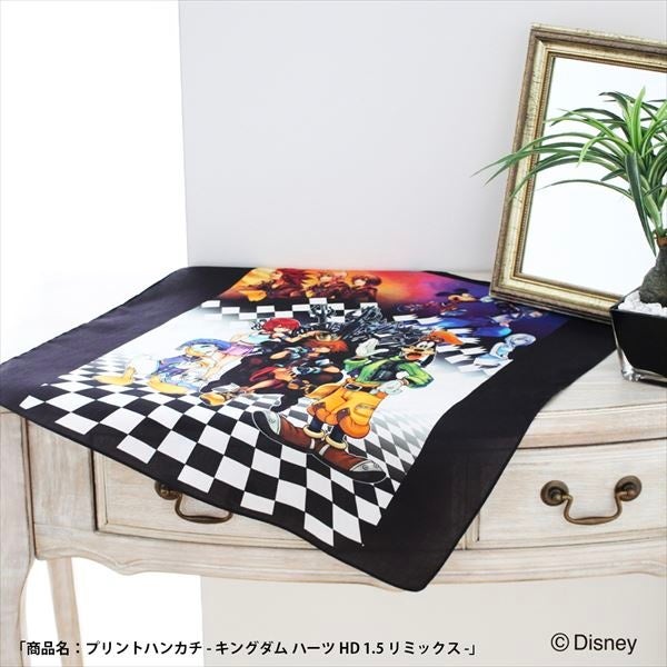 【未開封】キングダムハーツ モノグラム柄ハンカチ2種&クッションカバー セット 未開封】キングダムハーツ モノグラム柄ハンカチ2種&クッション