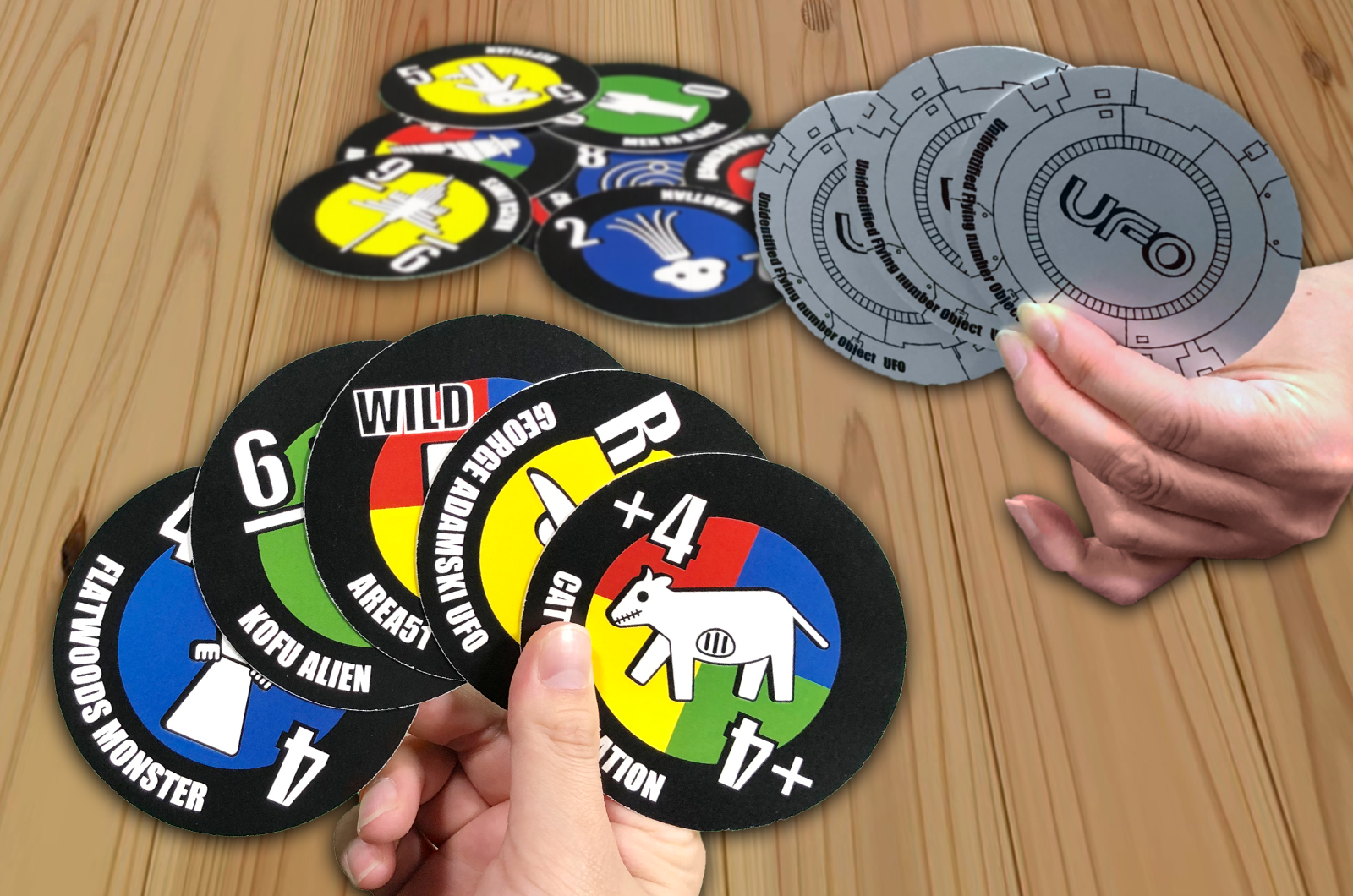 宇宙人撃退数字並べカードゲーム【UFO(ウフォ)】がヴィレッジヴァンガードオンラインに登場!|ヴィレッジヴァンガードのプレスリリース 宇宙人撃退数字並べカードゲーム【UFO(ウフォ)】がヴィレッジヴァンガードオンラインに登場!|ヴィレッジヴァンガードのプレスリリース
