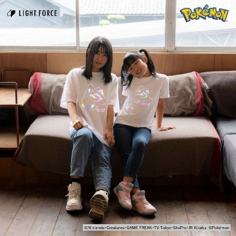ポケットモンスター フラッシュ撮影で光る ポケモン デザインのリフレクターtシャツ パーカーがヴィレヴァンオンラインに登場 ヴィレッジヴァンガードのプレスリリース ポケットモンスター フラッシュ撮影で光る ポケモン デザインのリフレクターtシャツ パーカーがヴィレヴァンオンラインに登場 ヴィレッジヴァンガードのプレスリリース