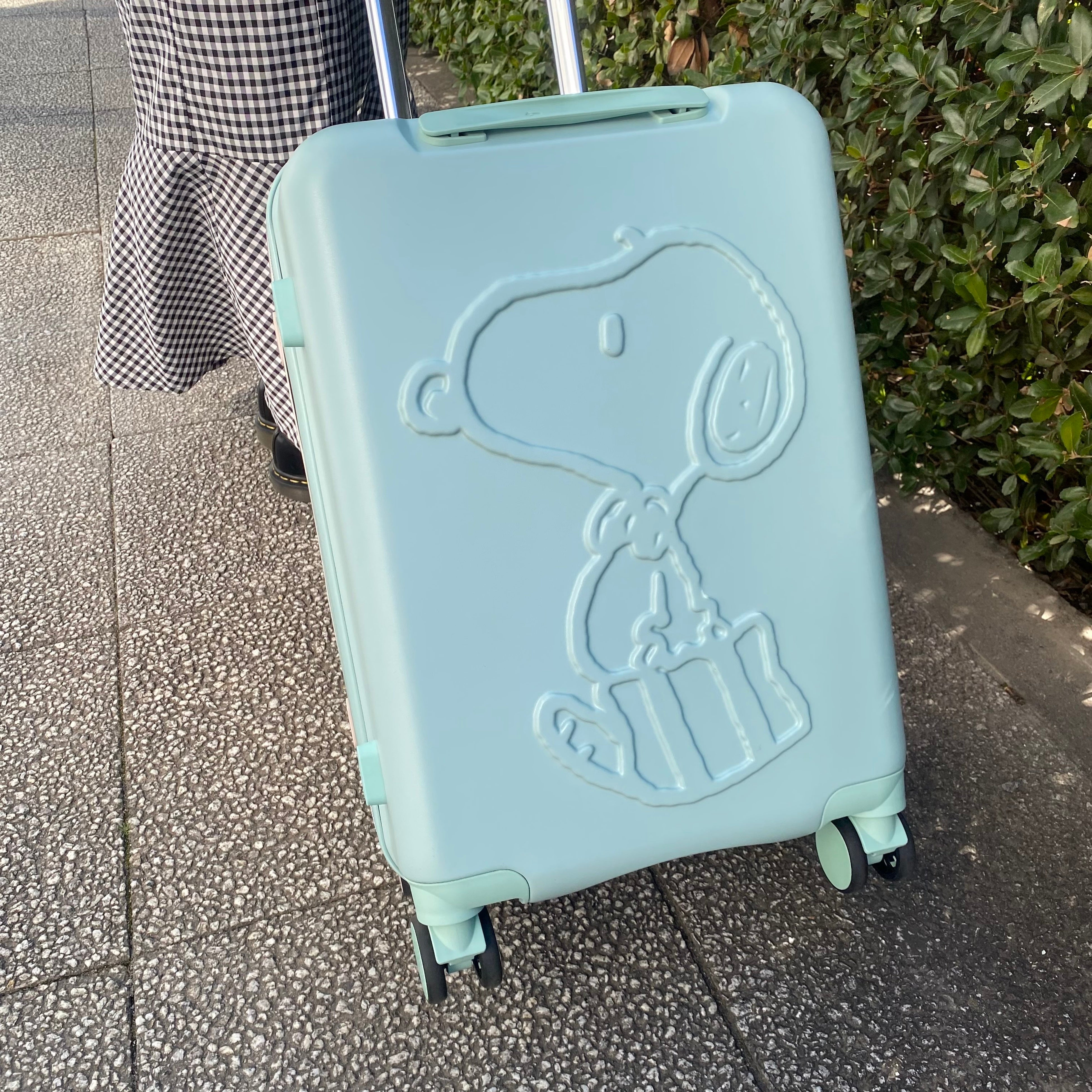 スヌーピー】旅行に便利なトラベルグッズがヴィレヴァンオンラインに