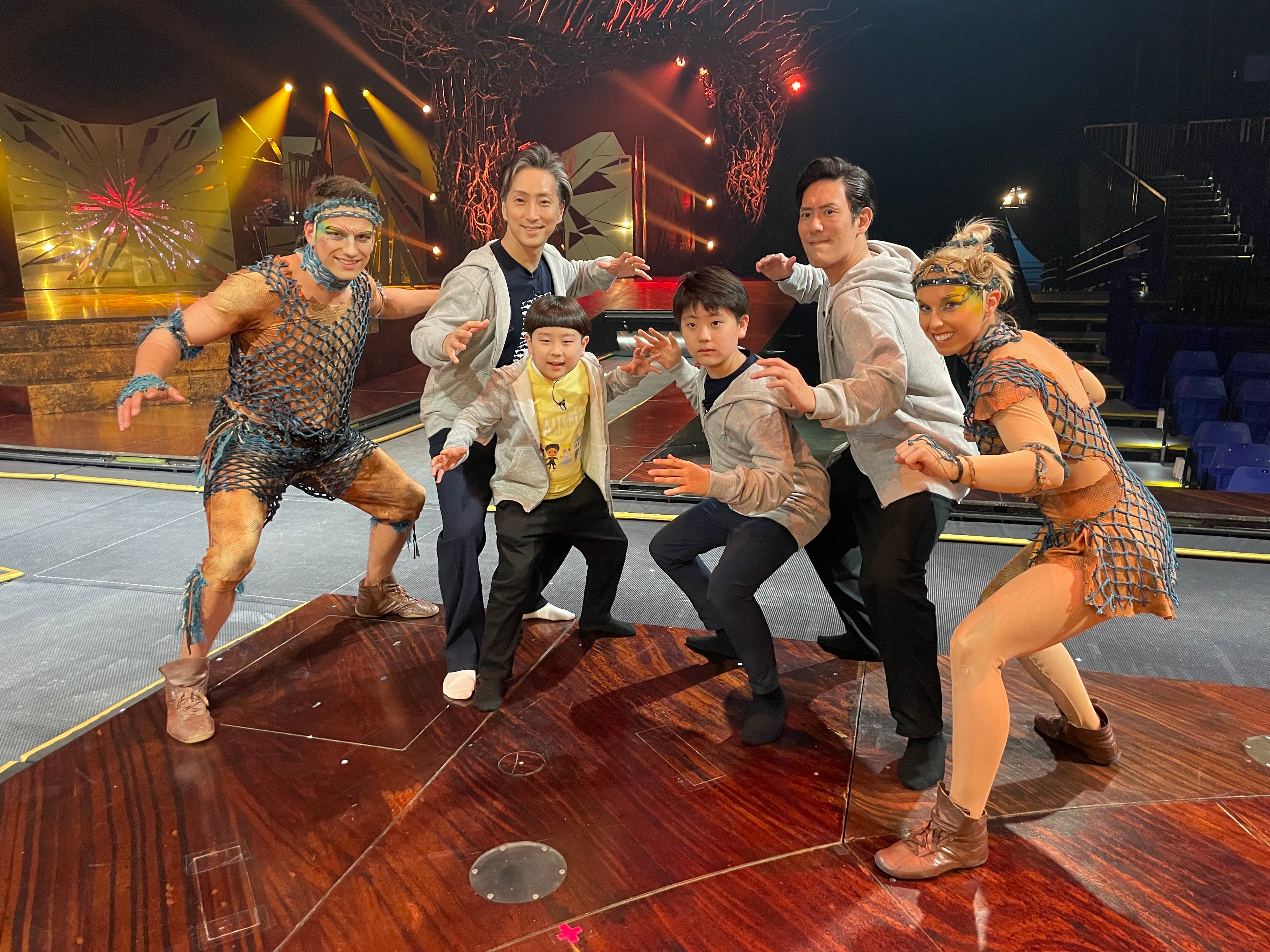 （パワートラックアーティストと共に）©フジテレビ